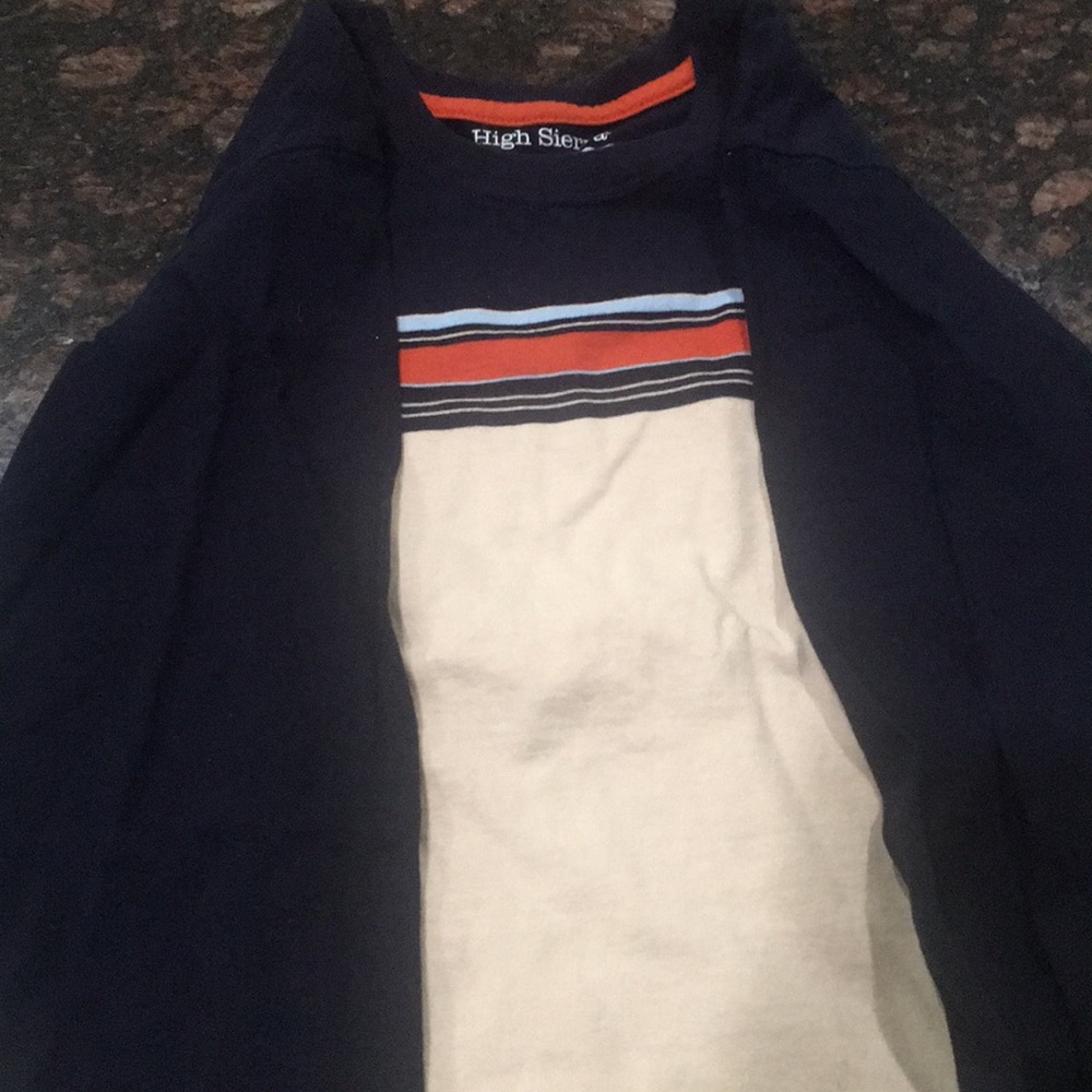 Long sleeve shirt